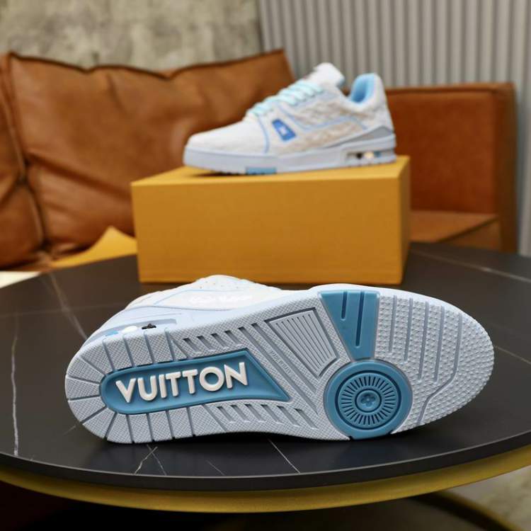 Picture of Louis Vuitton Shoes _SKULVsz35-45mnf070316473